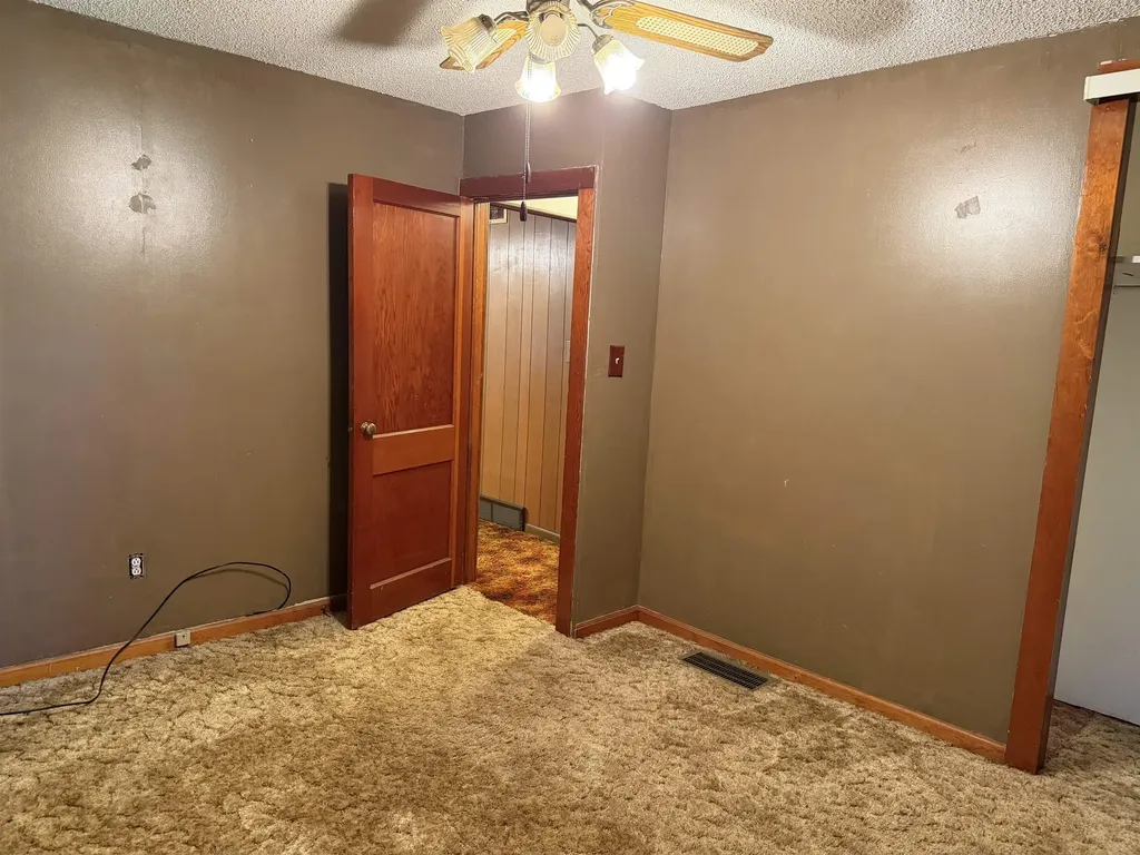 410 E Ohio Eureka KS 67045