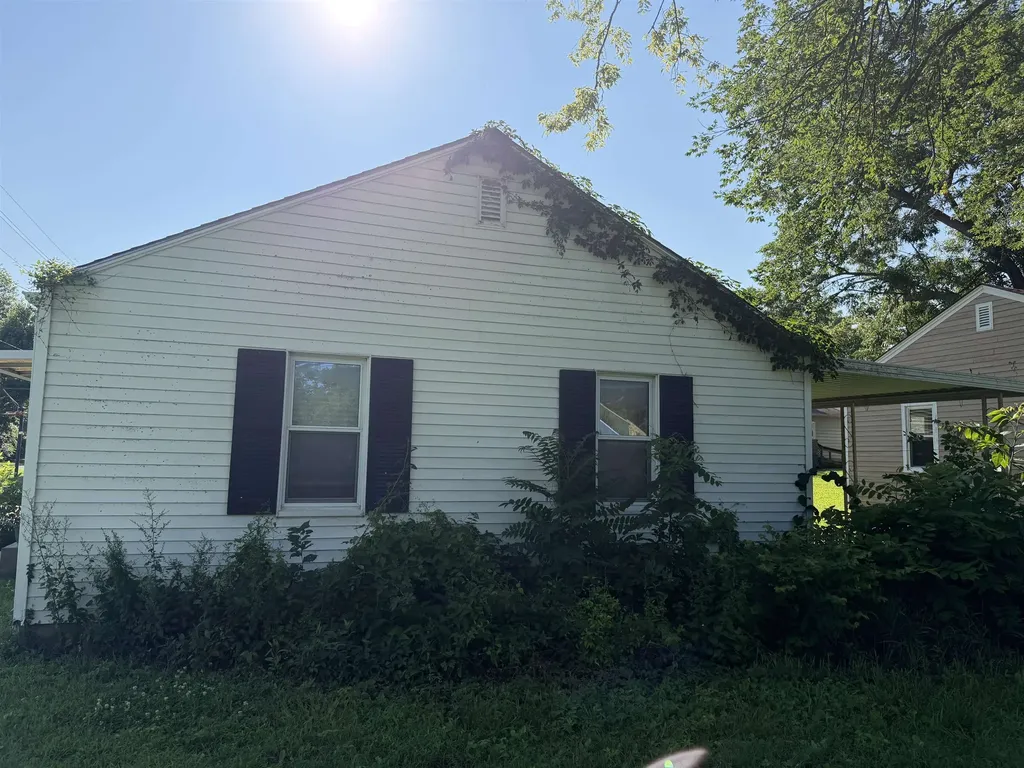 410 E Ohio Eureka KS 67045