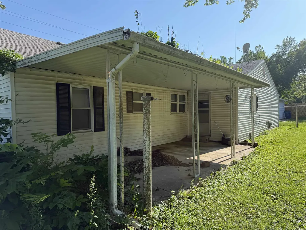 410 E Ohio Eureka KS 67045