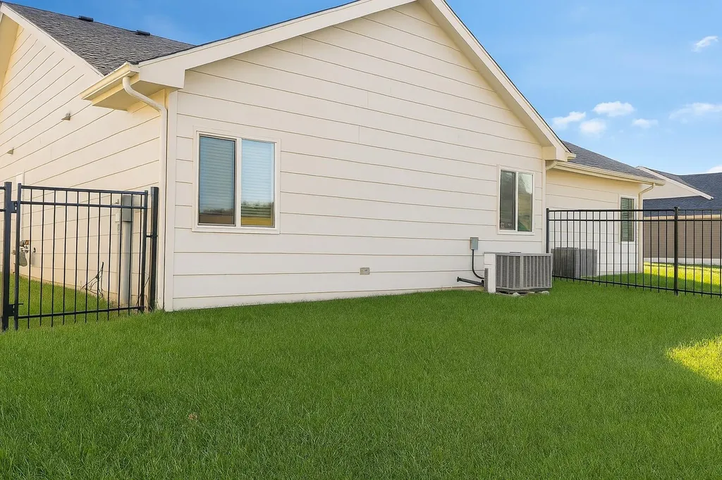 6832-6834 W White Pine Street Wichita KS 67205
