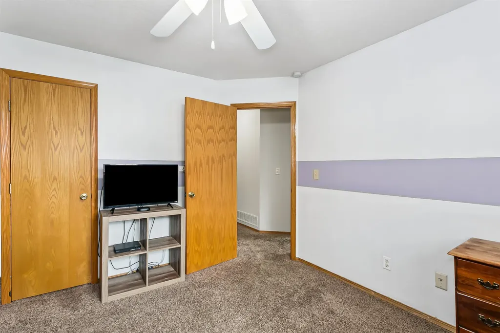 1925 E Sunset Court Goddard KS 67052
