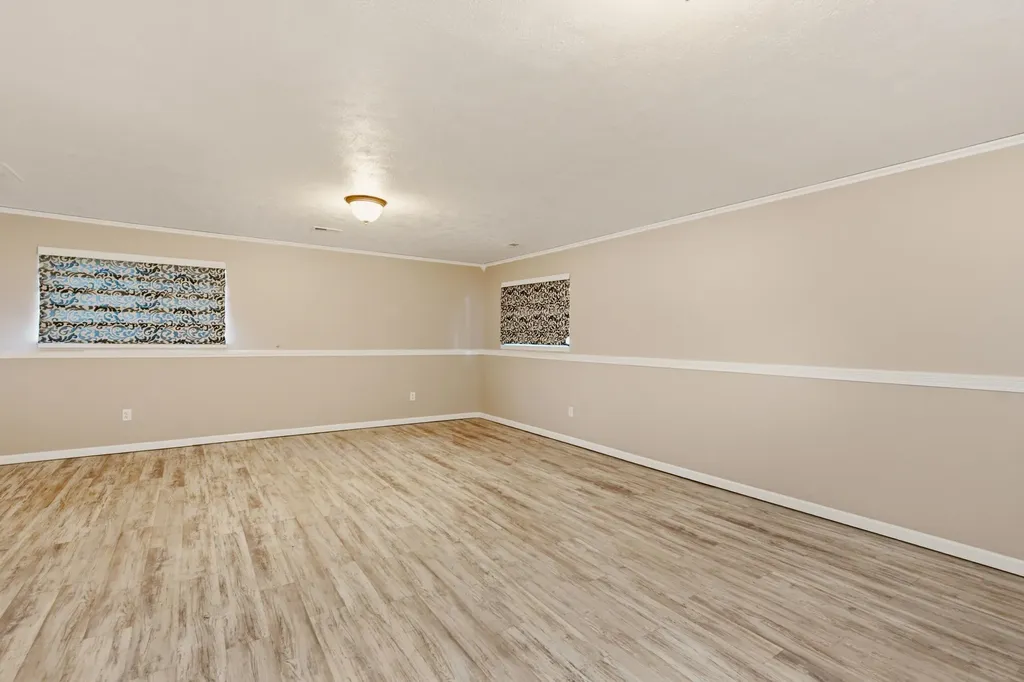 2510 S Cooper Street Wichita KS 67210
