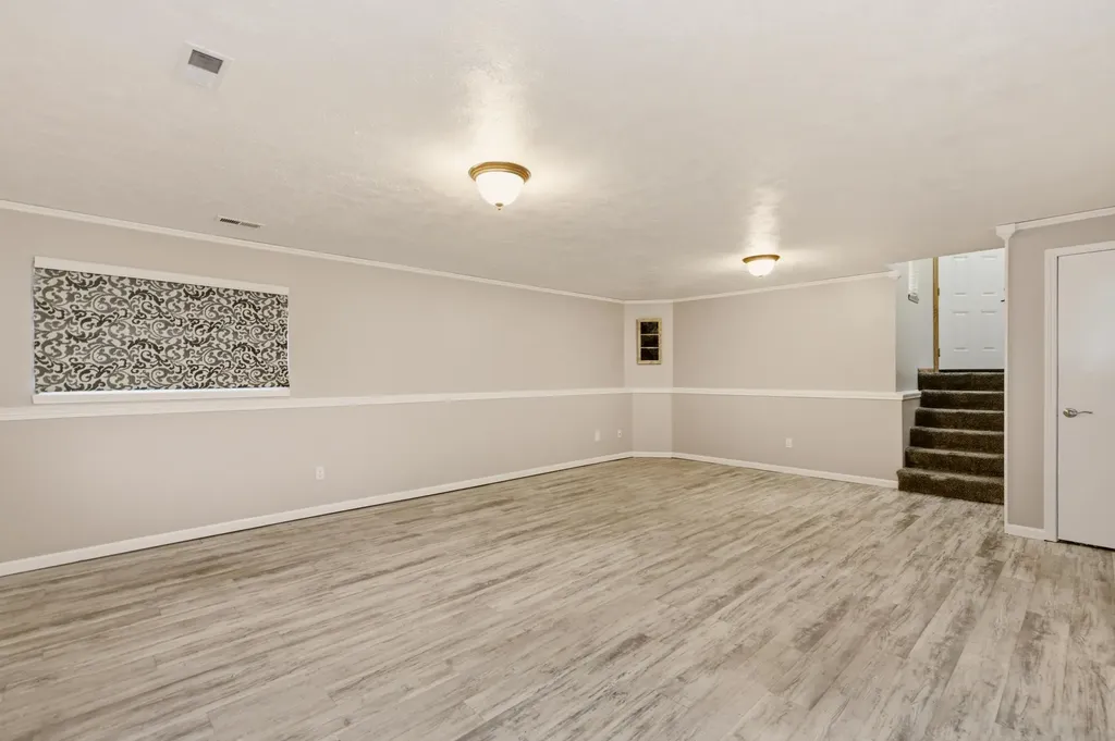 2510 S Cooper Street Wichita KS 67210