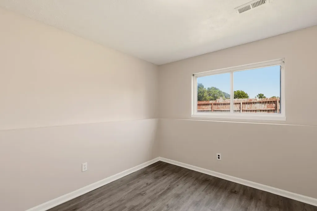 2510 S Cooper Street Wichita KS 67210