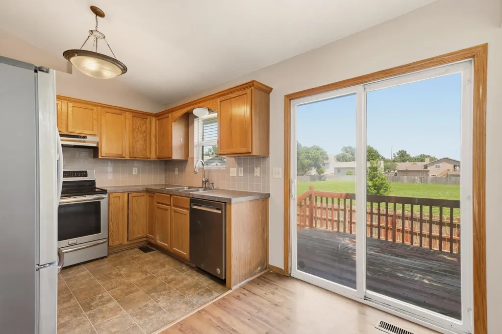 2510 S Cooper Street Wichita KS 67210
