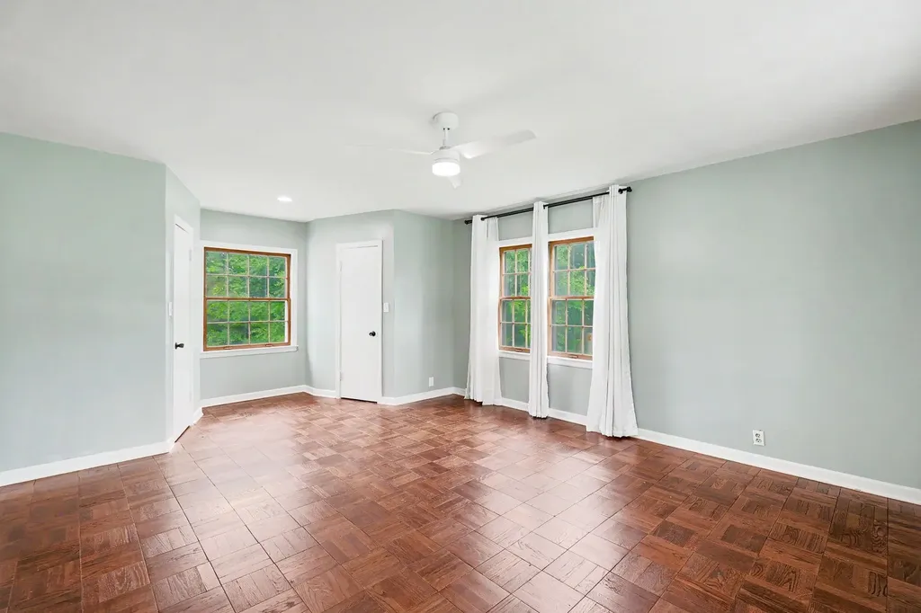 22 E Sequoia Wichita KS 67206