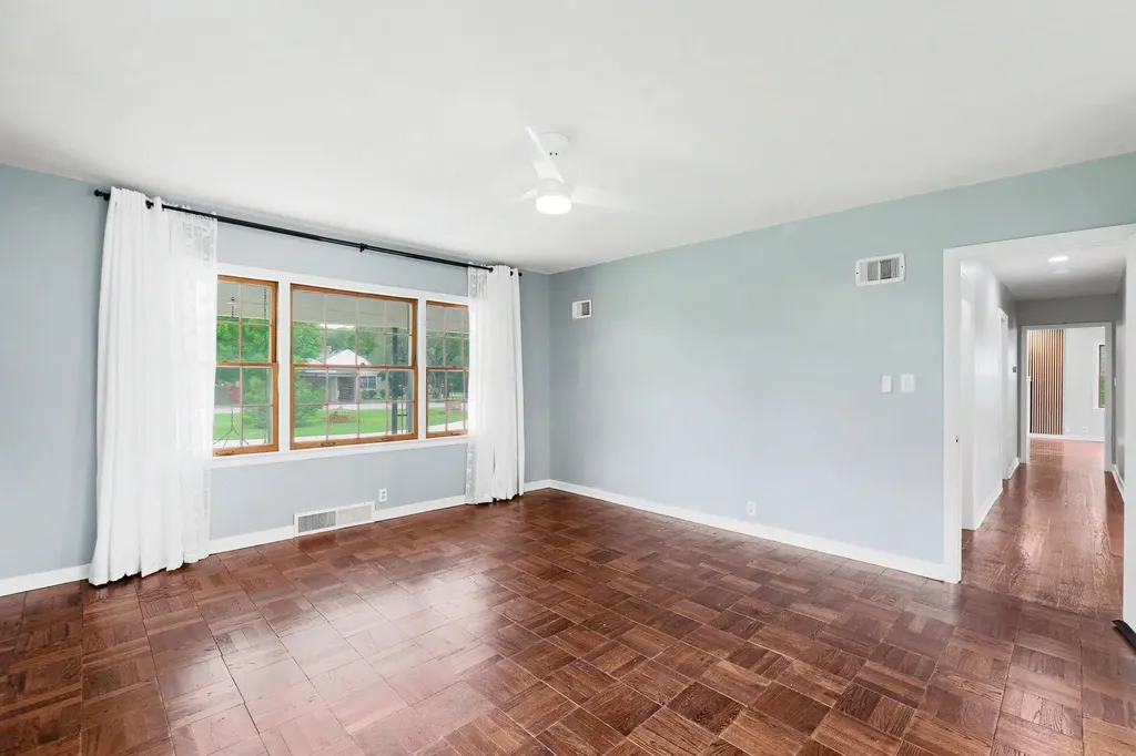 22 E Sequoia Wichita KS 67206