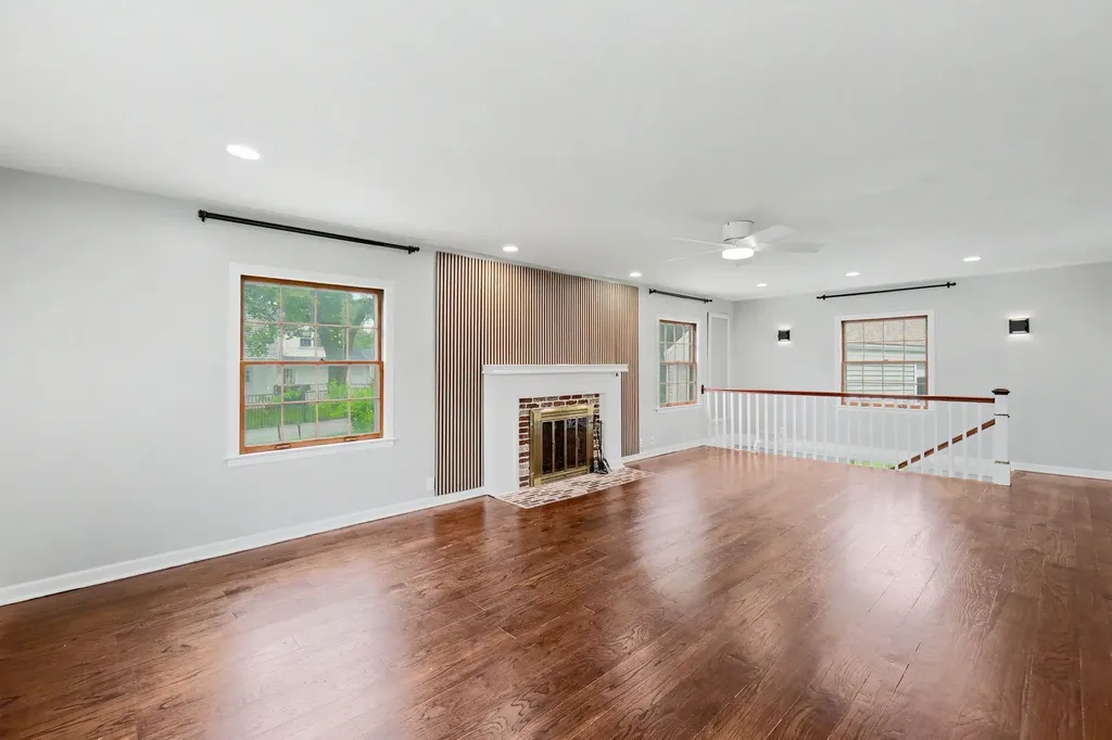22 E Sequoia Wichita KS 67206
