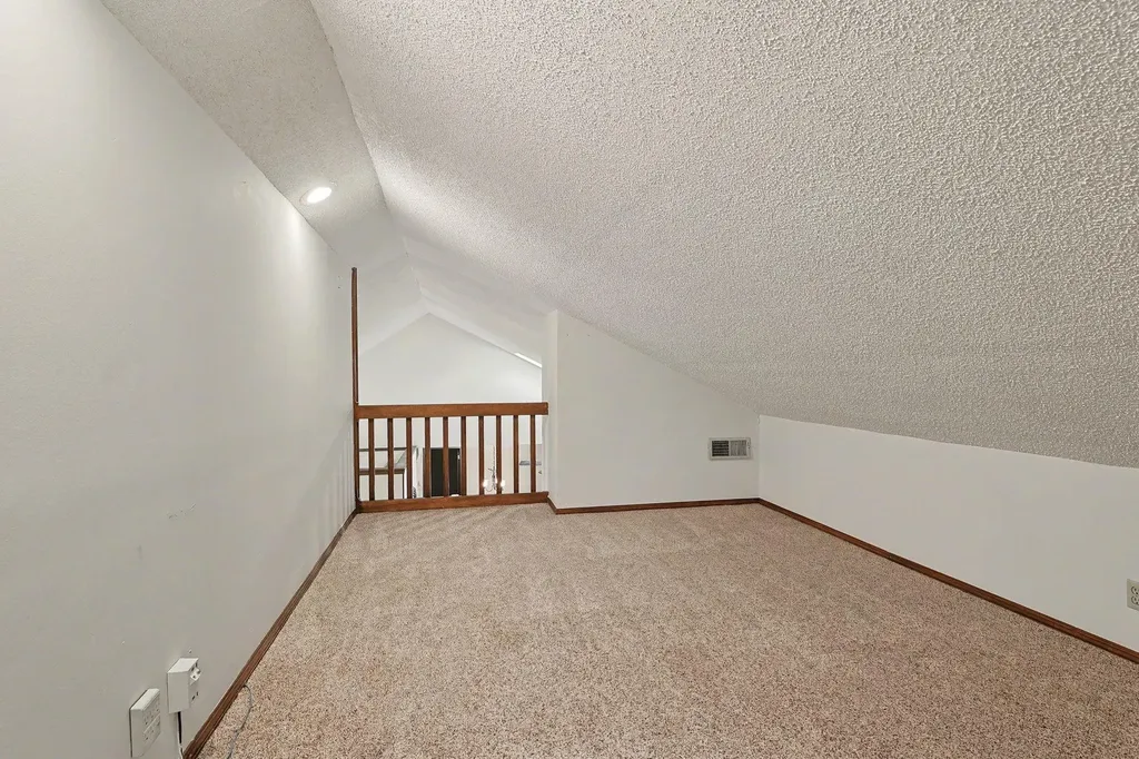 8608 E Mount Vernon Wichita KS 67207