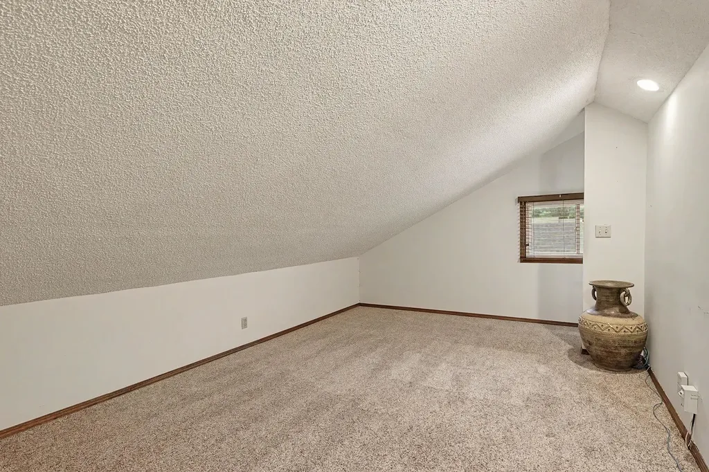8608 E Mount Vernon Wichita KS 67207