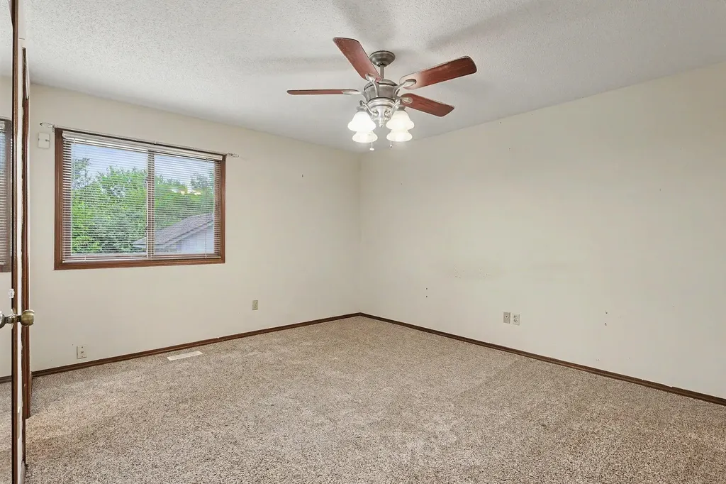 8608 E Mount Vernon Wichita KS 67207