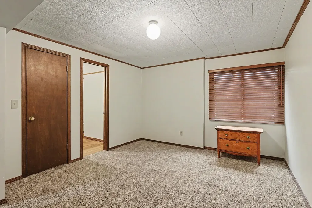 8608 E Mount Vernon Wichita KS 67207