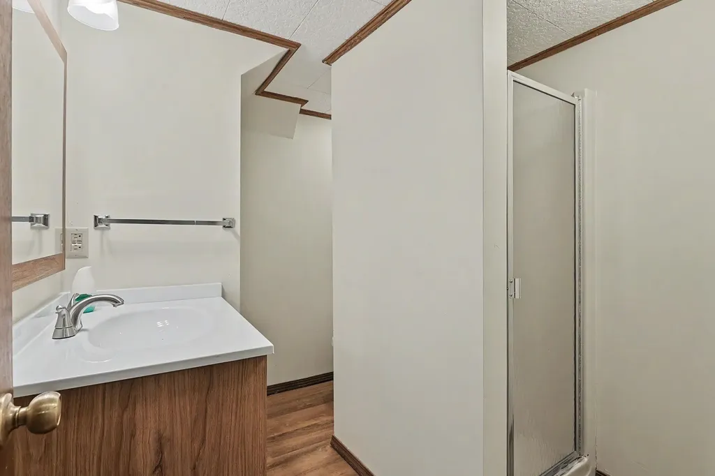 8608 E Mount Vernon Wichita KS 67207