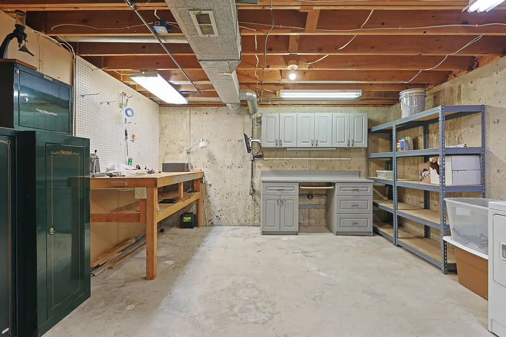 8608 E Mount Vernon Wichita KS 67207