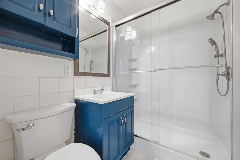 6654 N Longmont Street Park City KS 67219