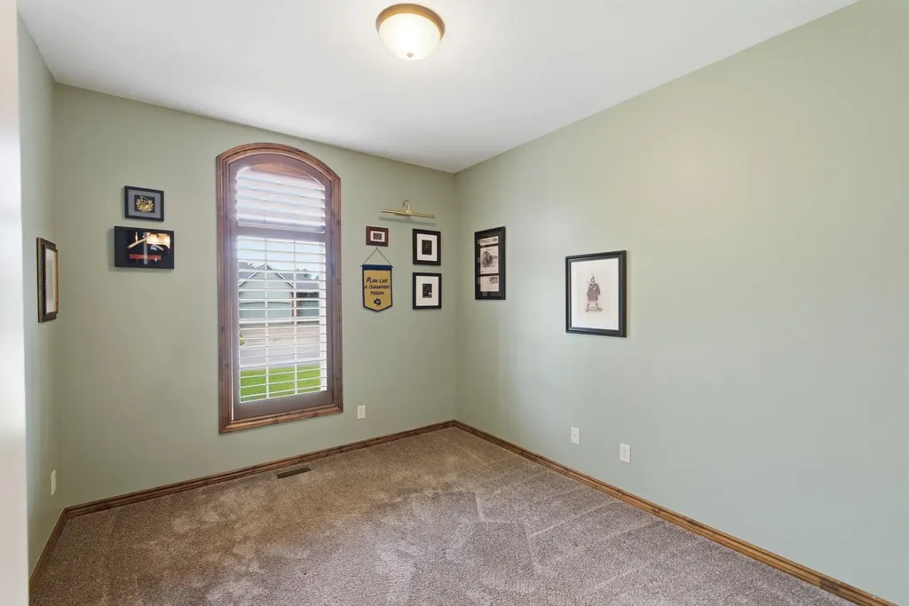 2249 N Stonegate Andover KS 67002