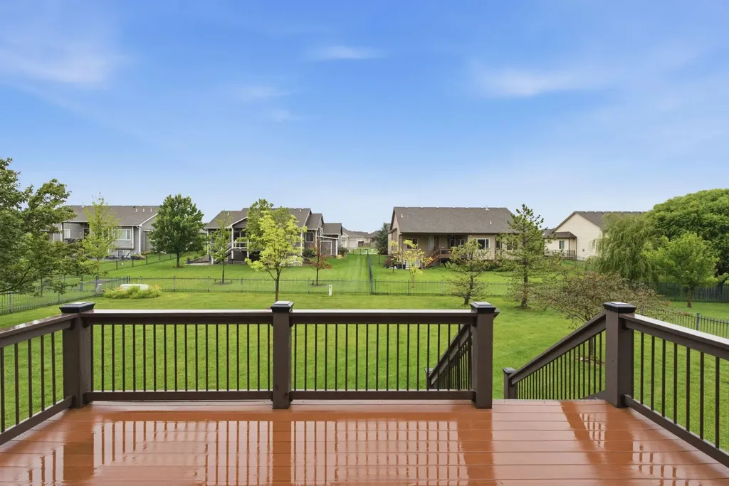 2249 N Stonegate Andover KS 67002
