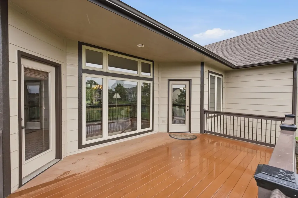 2249 N Stonegate Andover KS 67002