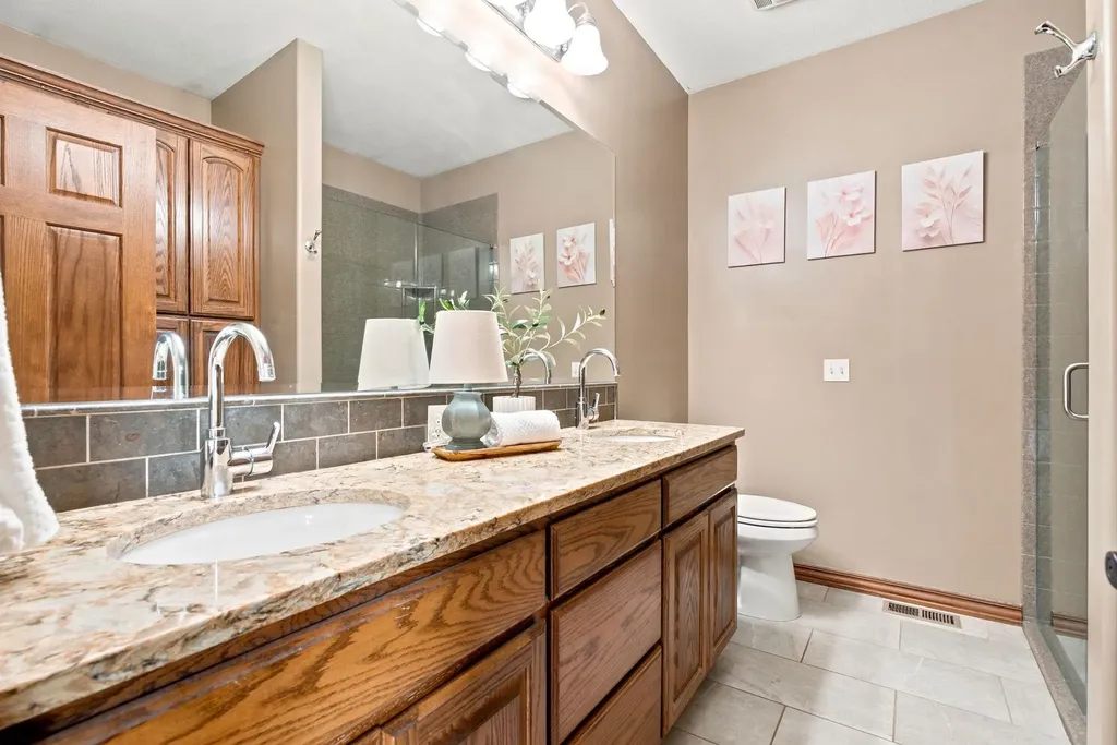 962 W 120th Avenue N Conway Springs KS 67031-8046