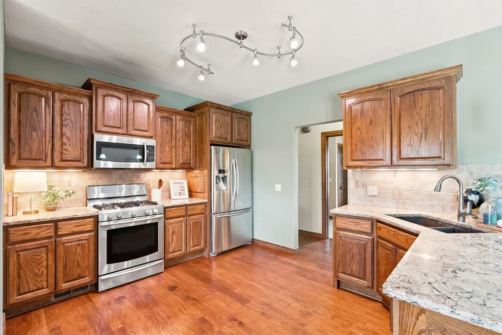 962 W 120th Avenue N Conway Springs KS 67031-8046