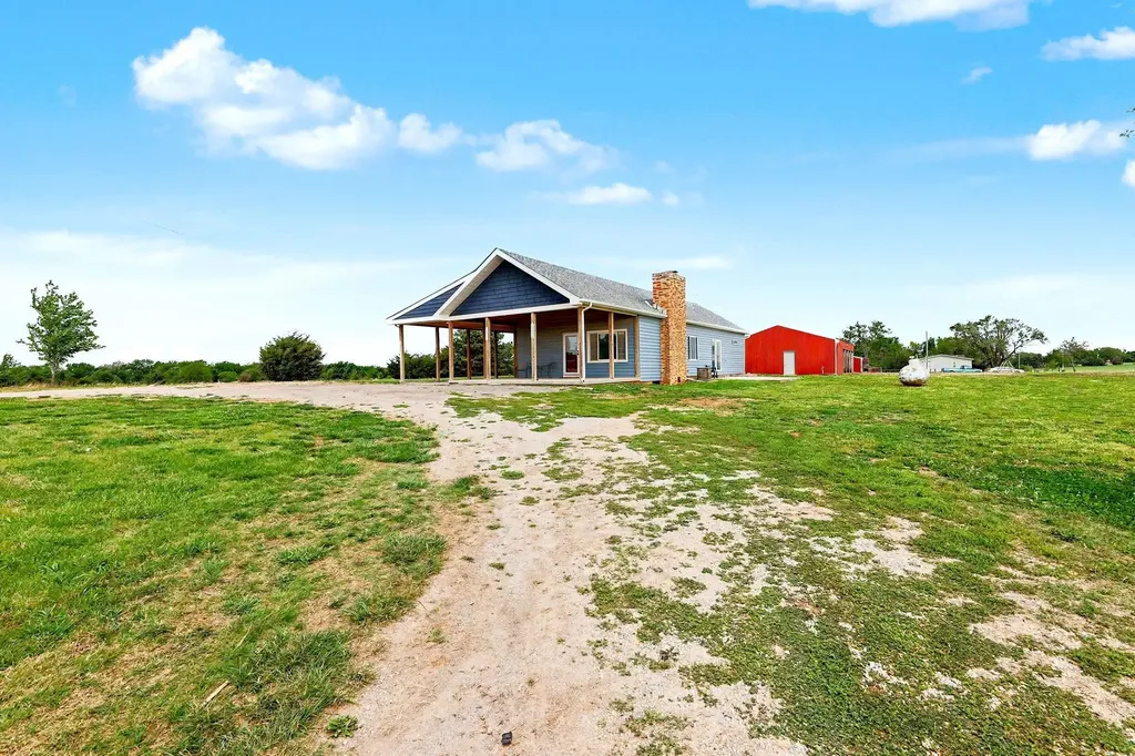 12024 SW 160th Street Rose Hill KS 67133