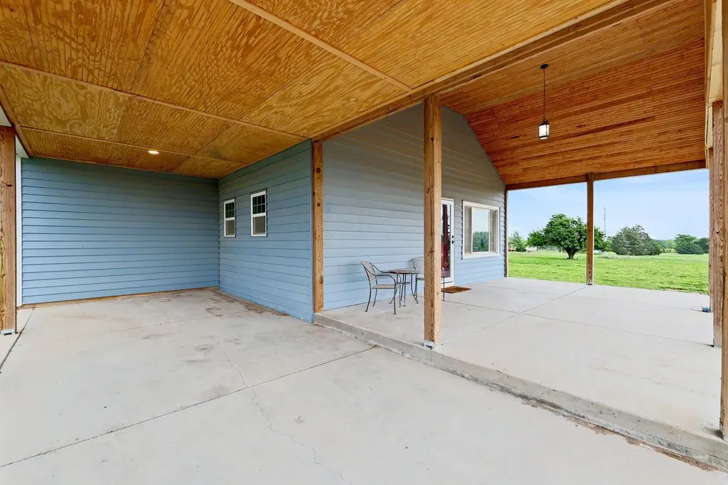 12024 SW 160th Street Rose Hill KS 67133