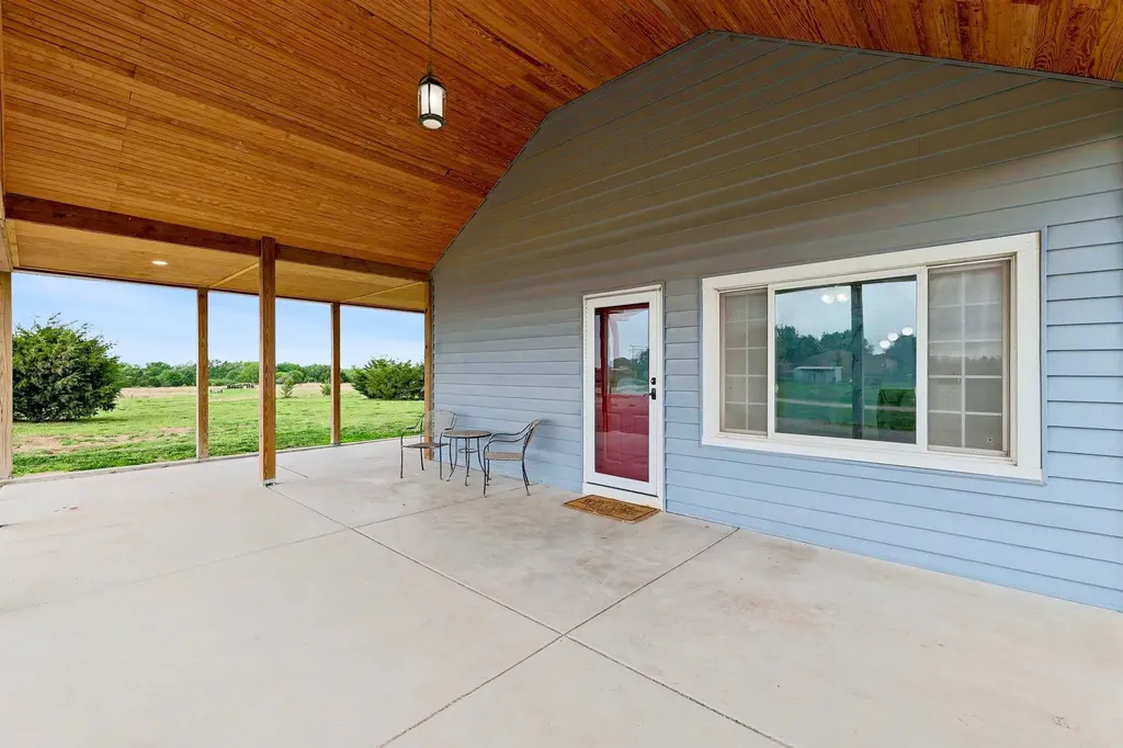 12024 SW 160th Street Rose Hill KS 67133