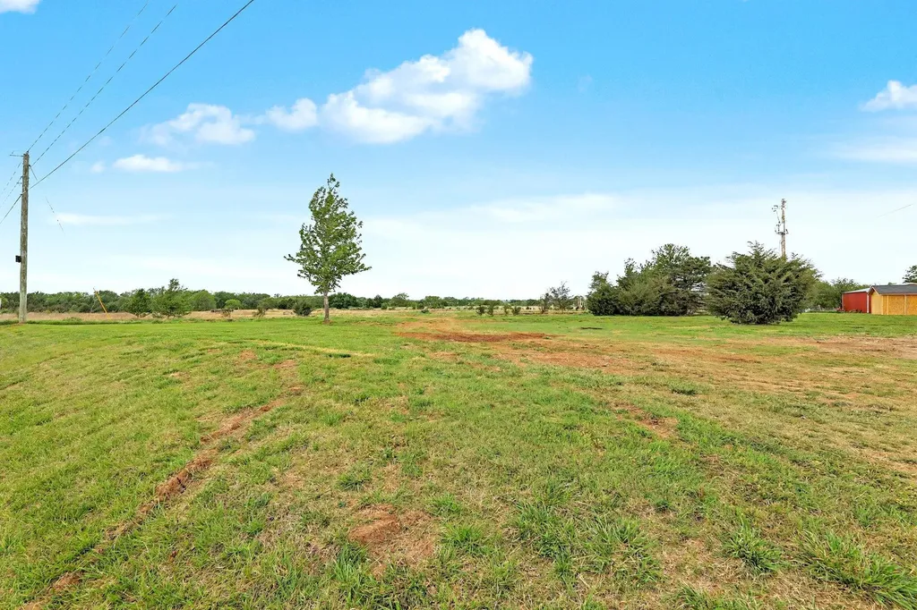 12024 SW 160th Street Rose Hill KS 67133