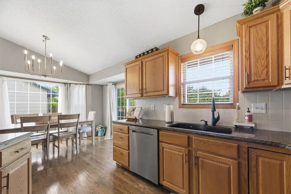 849 S Sunset Circle Andover KS 67002