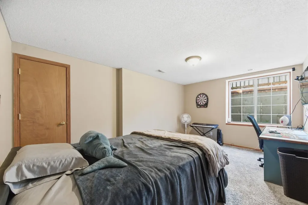 849 S Sunset Circle Andover KS 67002
