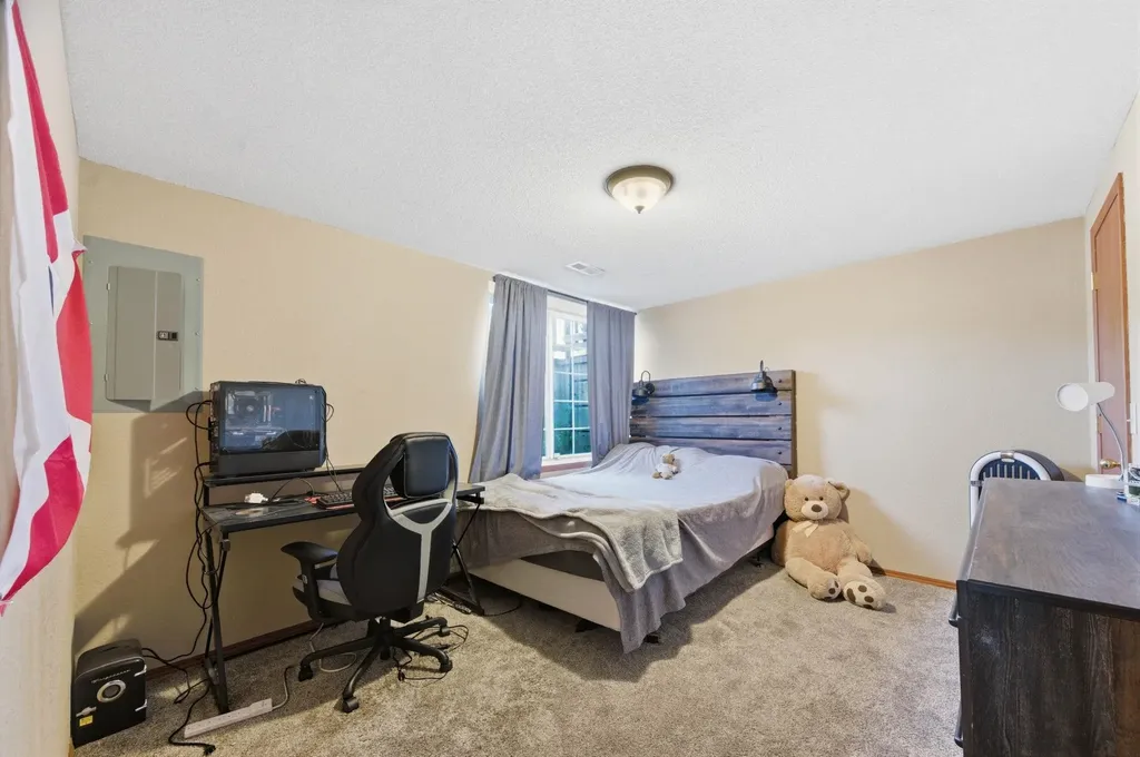 849 S Sunset Circle Andover KS 67002