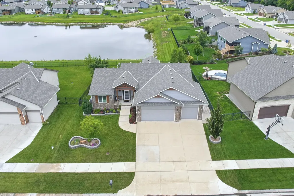 920 E Freedom Street Derby KS 67037