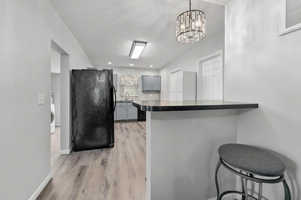 321 E Harvey Wellington KS 67152