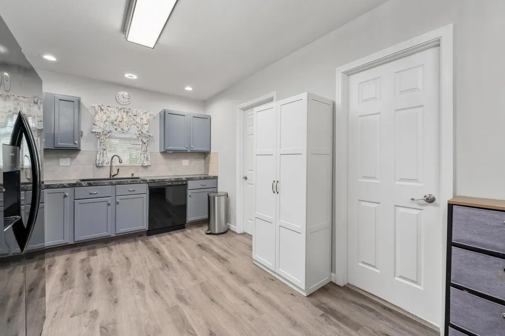 321 E Harvey Wellington KS 67152
