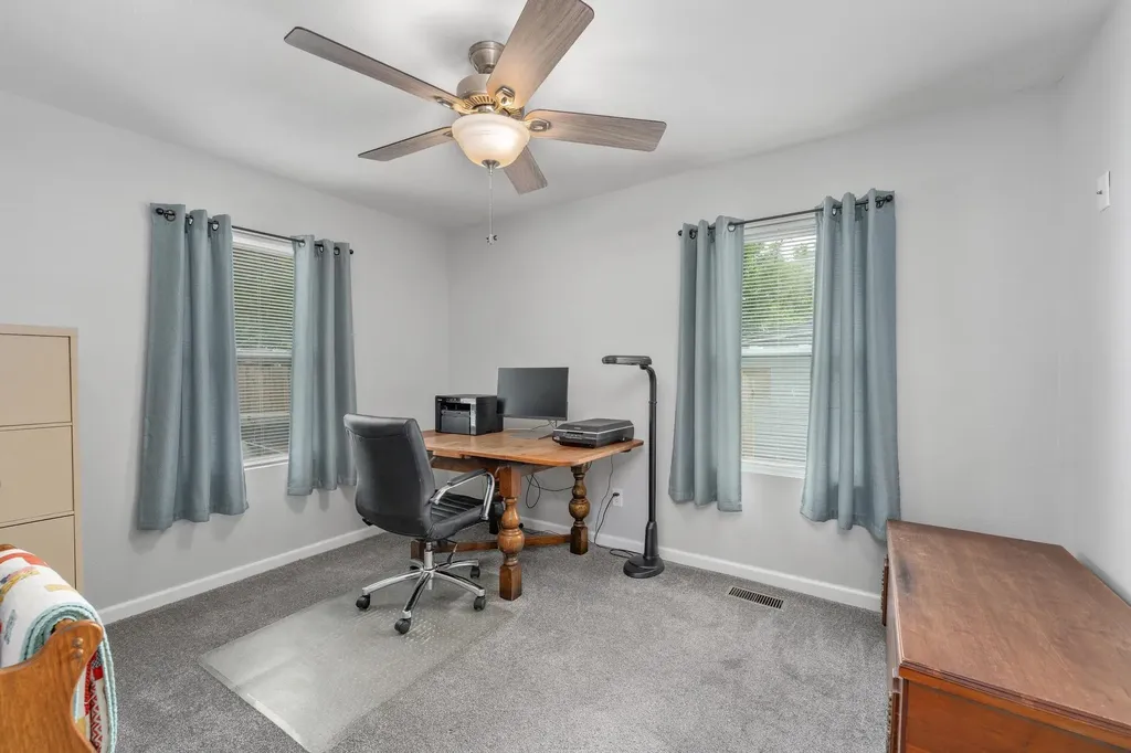 321 E Harvey Wellington KS 67152