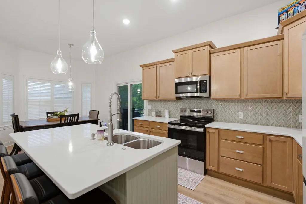 555 S Arbor Valley Way Valley Center KS 67147