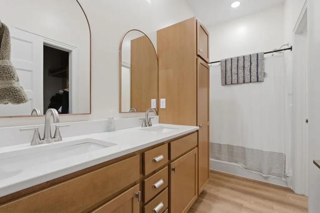 555 S Arbor Valley Way Valley Center KS 67147