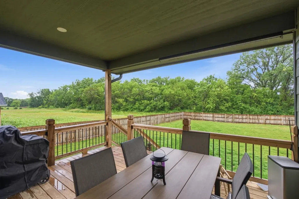 555 S Arbor Valley Way Valley Center KS 67147