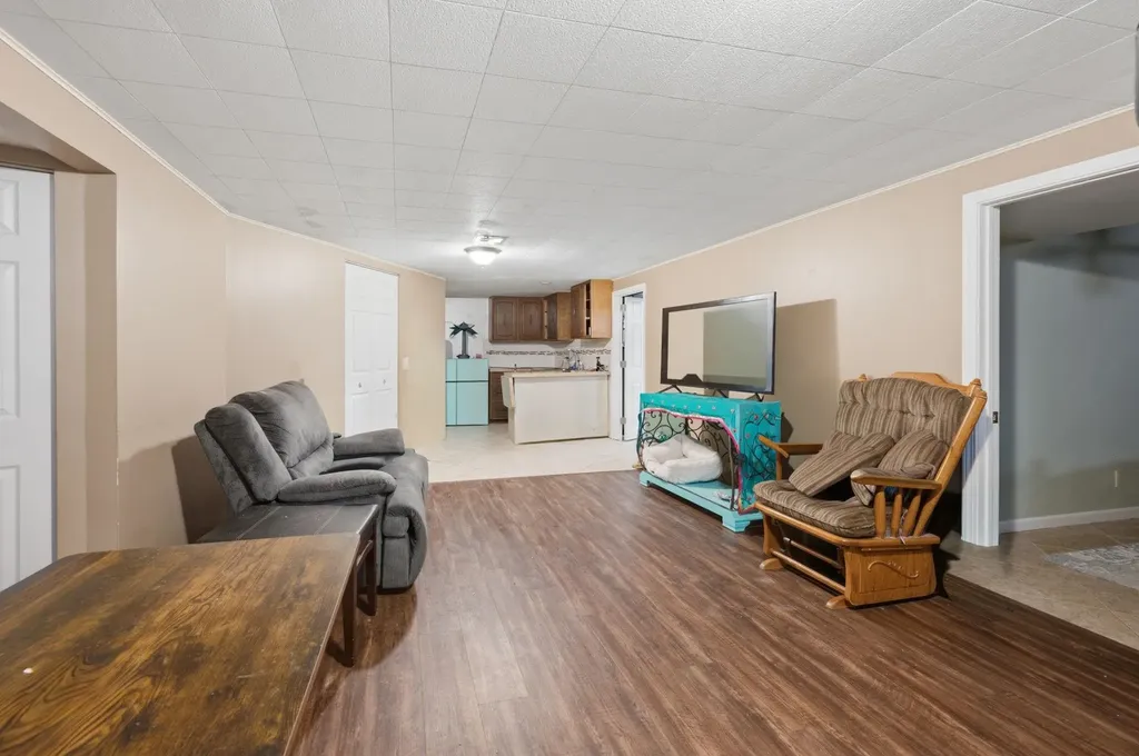 3075 W River Park Drive Wichita KS 67203-2080
