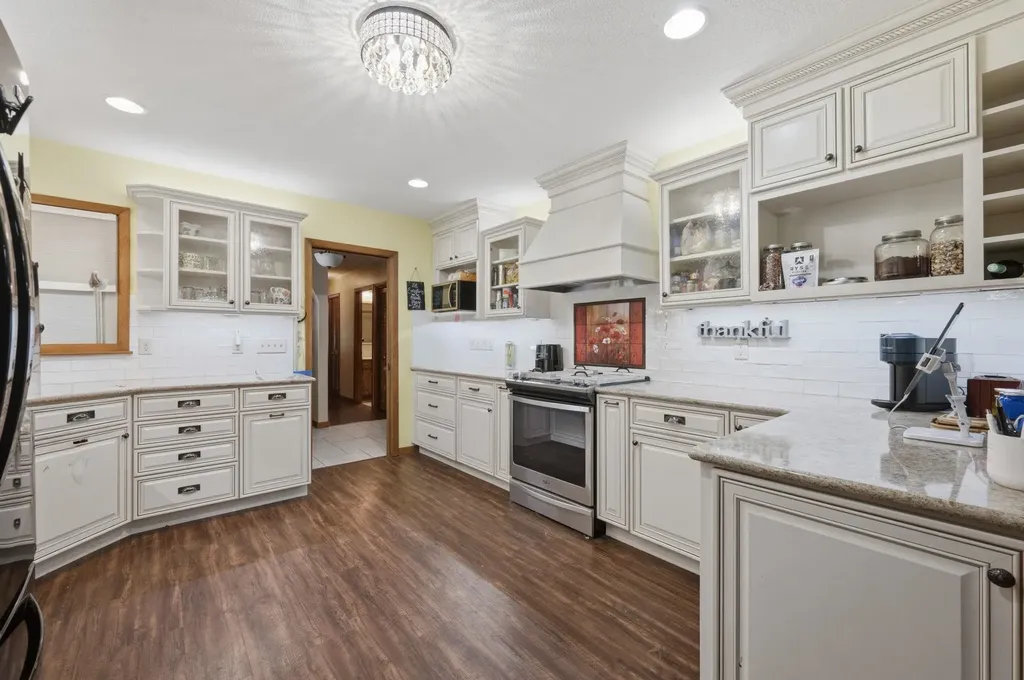 3075 W River Park Drive Wichita KS 67203-2080