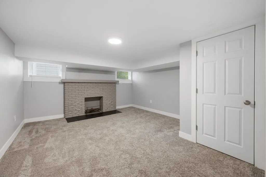 324 N Fountain Wichita KS 67208