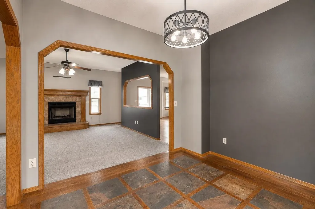 2536 E Saint Andrew Goddard KS 67052