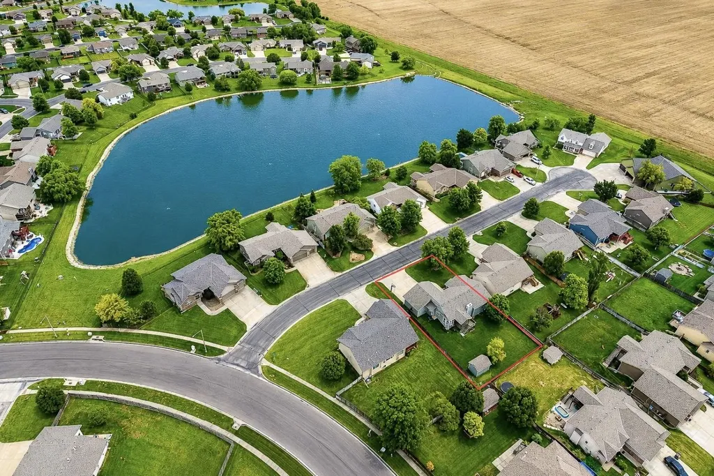 2536 E Saint Andrew Goddard KS 67052