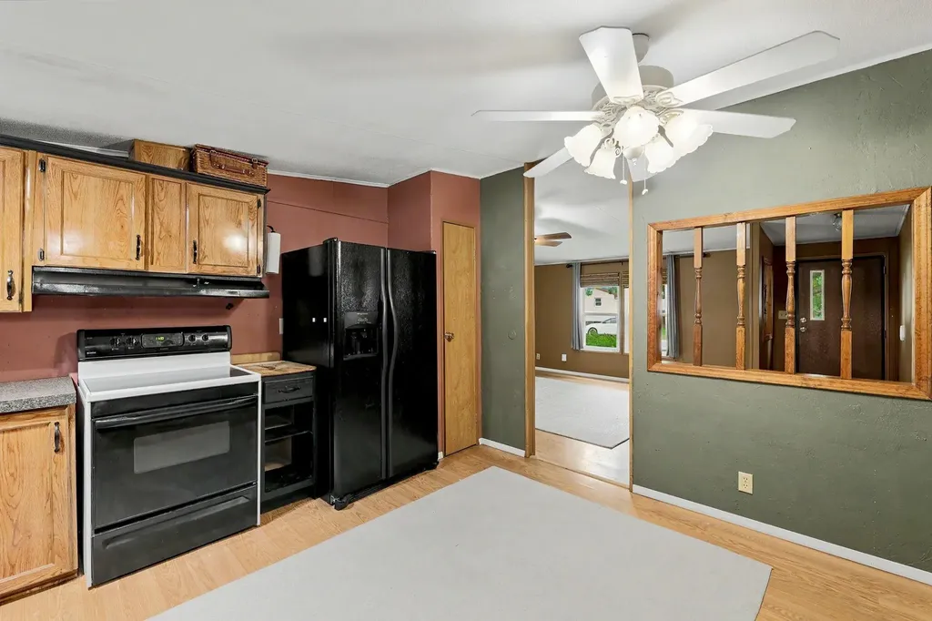 325 S Wichita Benton KS 67017