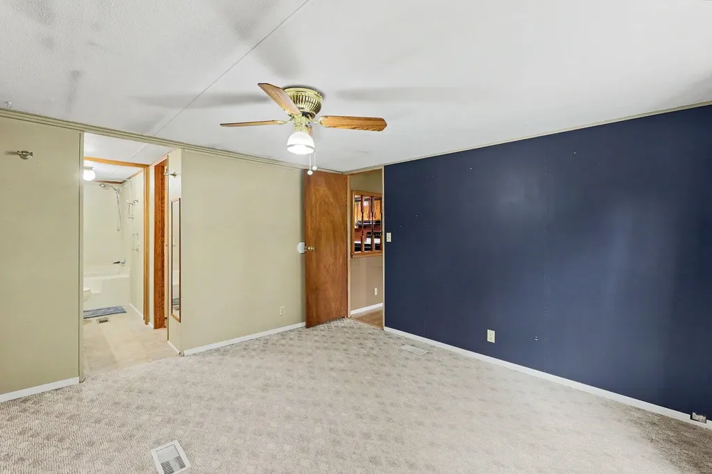 325 S Wichita Benton KS 67017