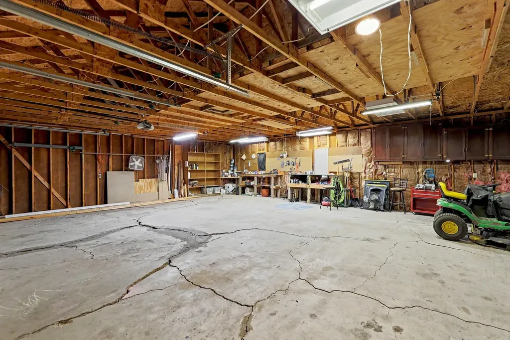 325 S Wichita Benton KS 67017