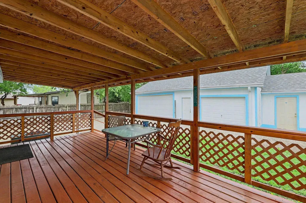 325 S Wichita Benton KS 67017