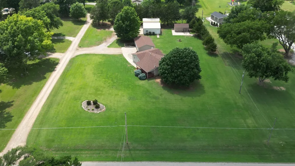 4962 294th Arkansas City KS 67005