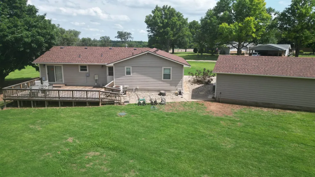 4962 294th Arkansas City KS 67005
