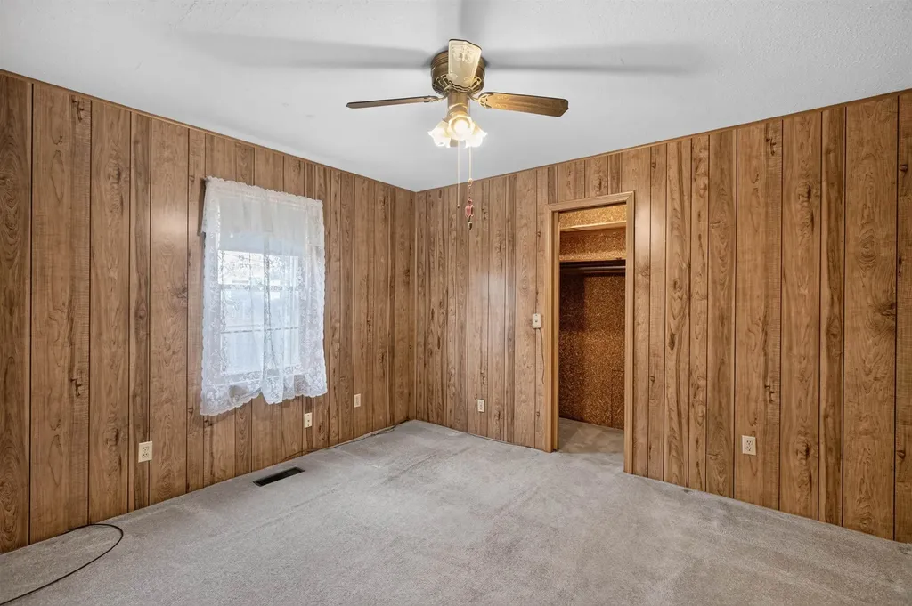 1034 S Vine Street Wichita KS 67213